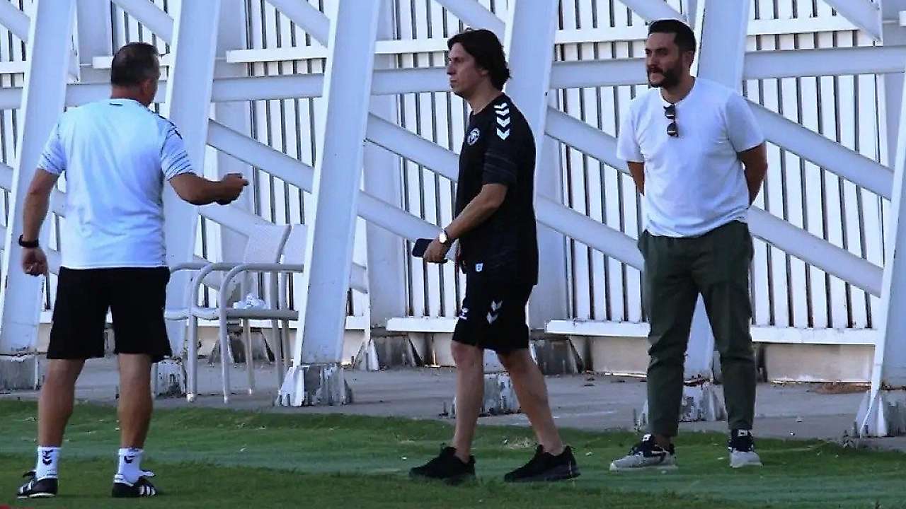 Konyaspor teknik heyetinde ayrılık
