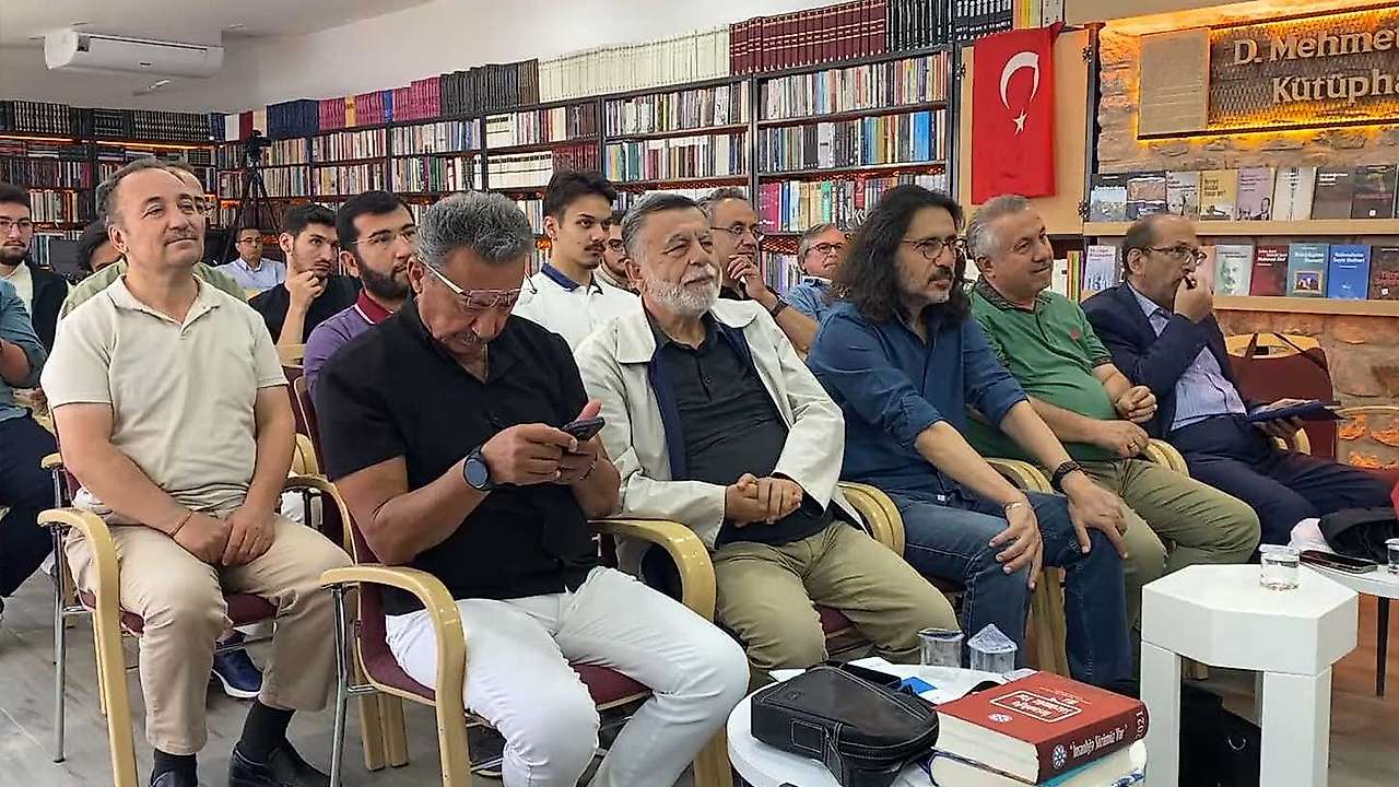 Paranın dijital dönüşümü Konya'da gündeme geldi