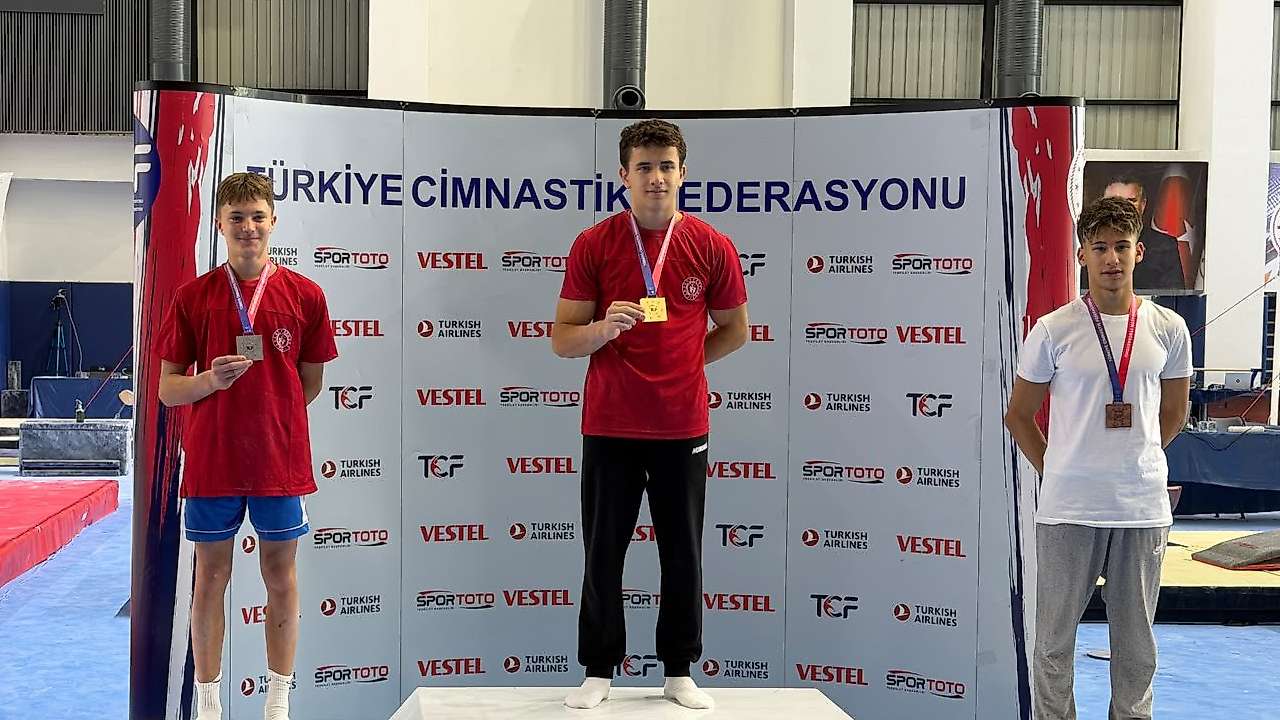 Selçuklu Belediyesporlu Soylu'dan çifte madalya