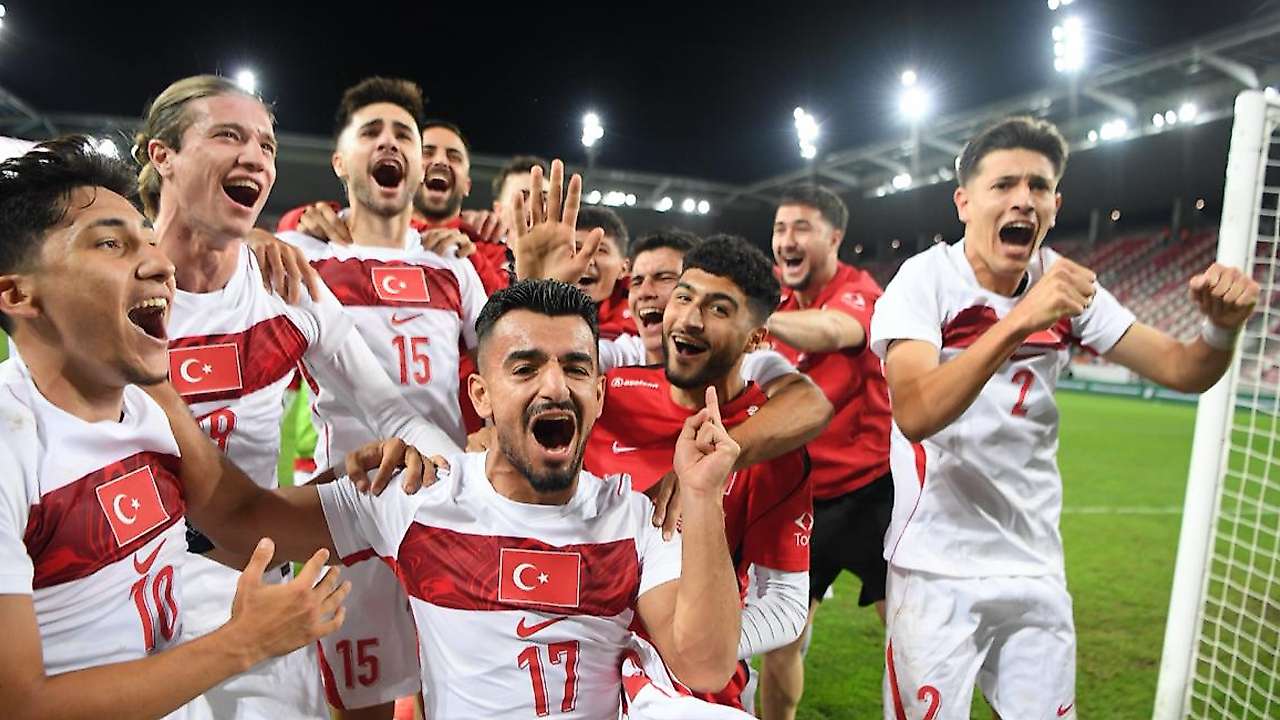 Ümit Milliler play-off biletini aldı