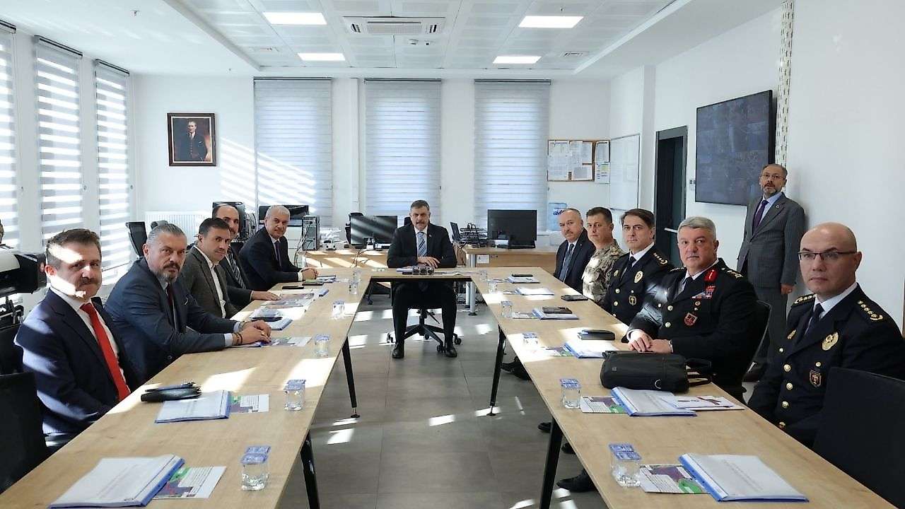 Bakan Çiftçi Konya'da 'Kahramanların Ocağı'nda