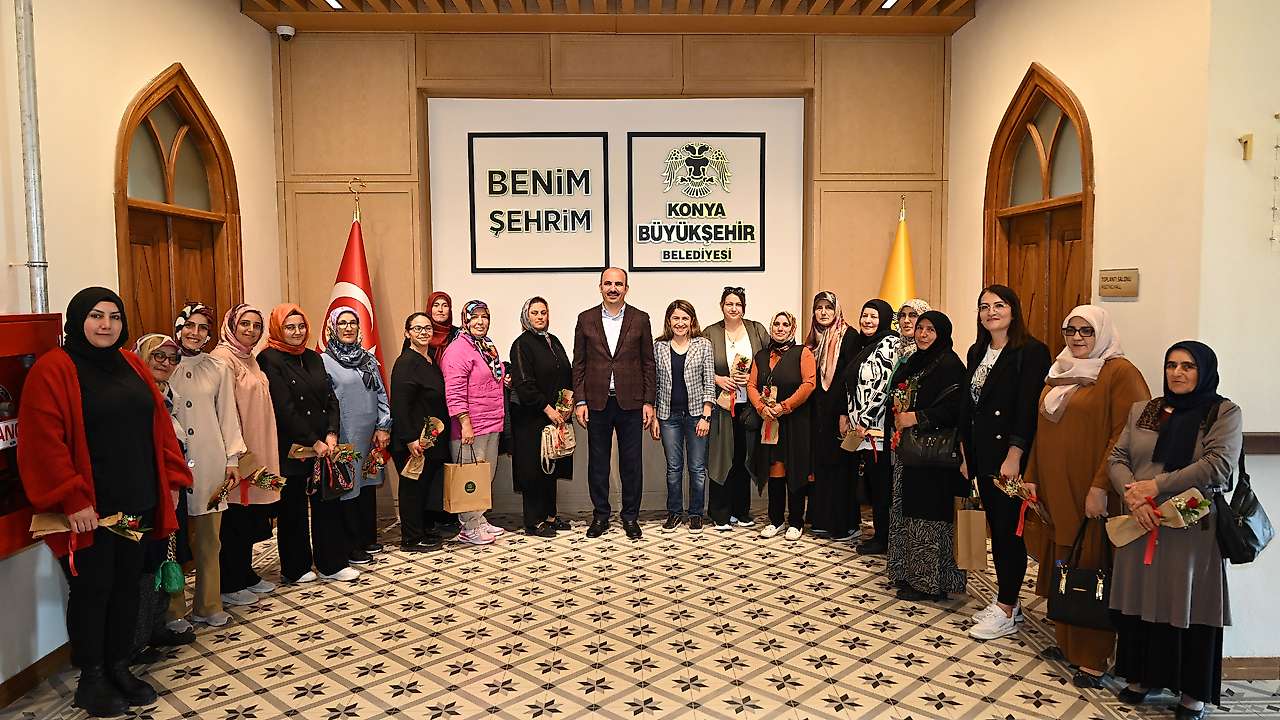 Başkan Altay'dan kadın çiftçilere özel mesaj