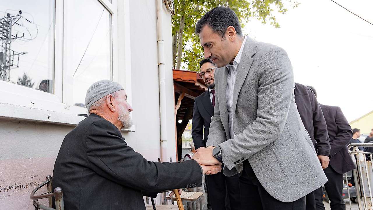 Başkan Özgökçen Akşehir'de vatandaşlarla buluştu