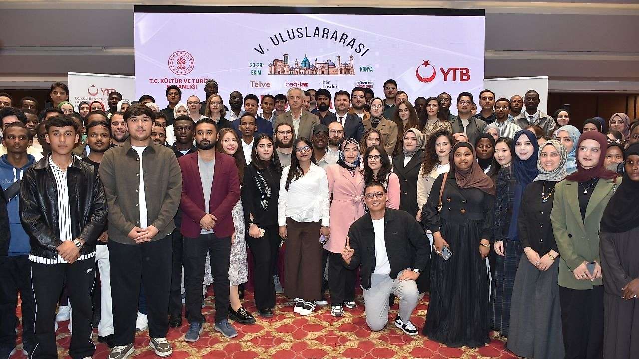 Dünyanın dört bir yanından genç yazarlar Konya'da buluştu