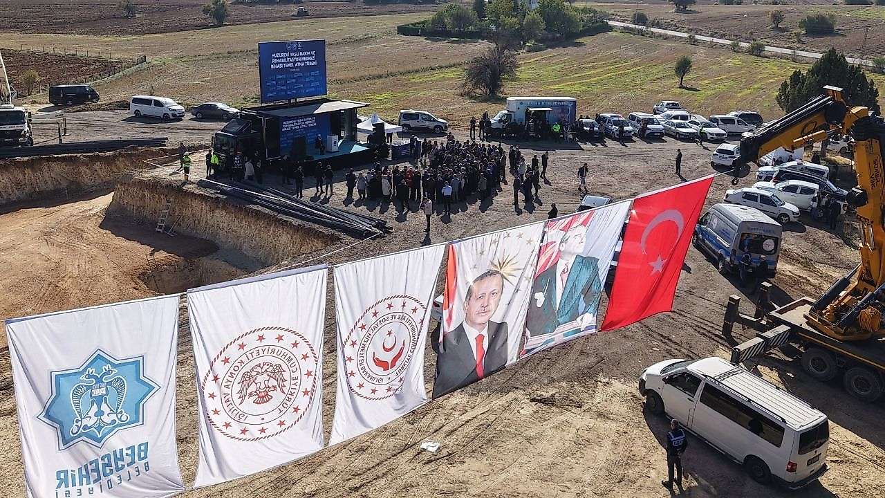 Konya'da göl manzaralı huzurevinin temeli atıldı