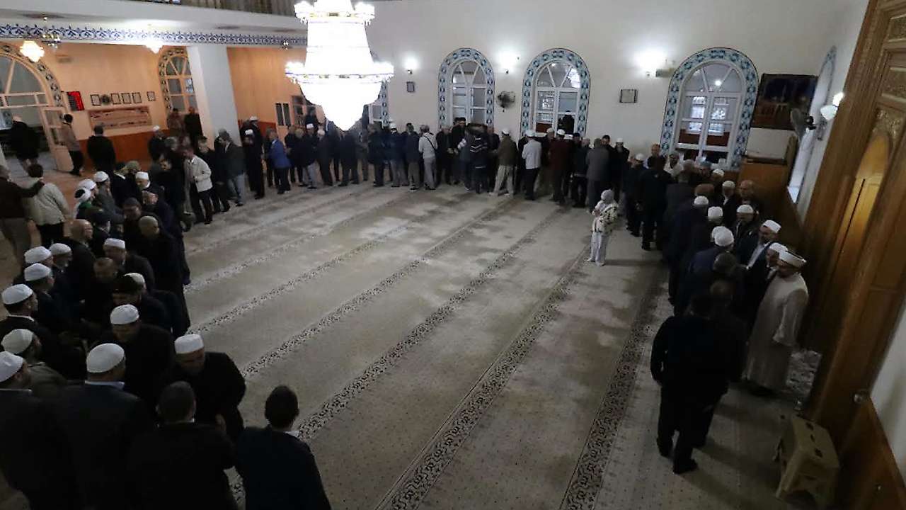 İl Müftüsü Büyük, sabah namazında Konyalılarla buluştu