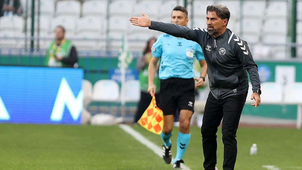 Konyaspor'da Palut: Devam edeceğiz