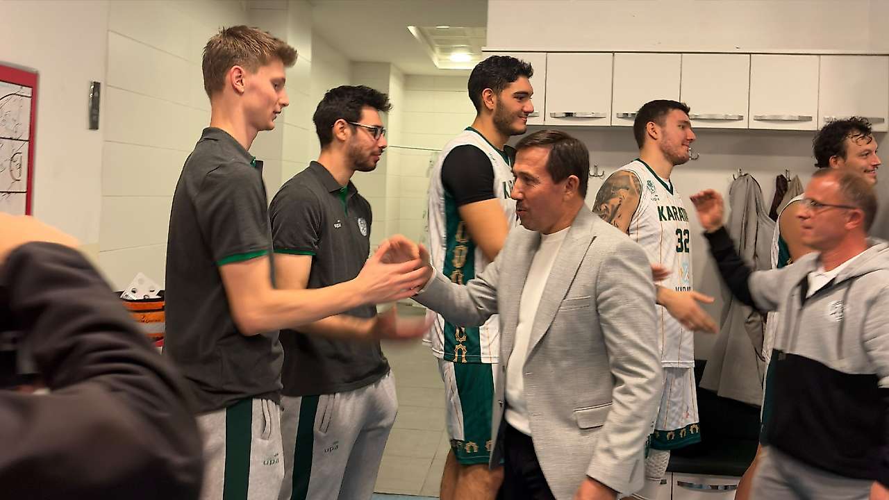 Karatay Belediyespor Çorlu'yu devirdi