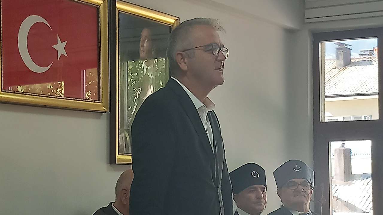 Kaymakam Gözel ve Başkan Ustaoğlu muhtarlarla buluştu