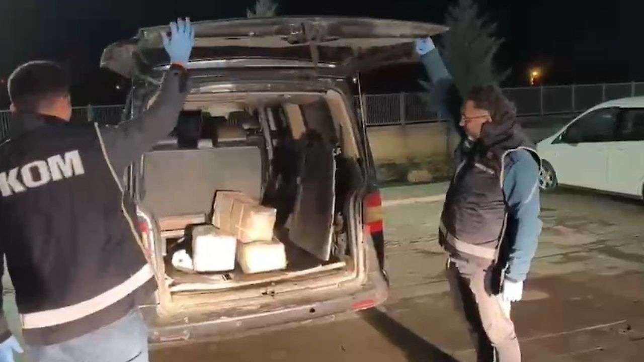 Konya'da araçlardan cephanelik çıktı! 5 kişi tutuklandı