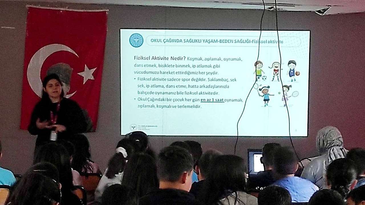 Konya'da öğrencilere sağlıklı yaşamın püf noktaları anlatıldı