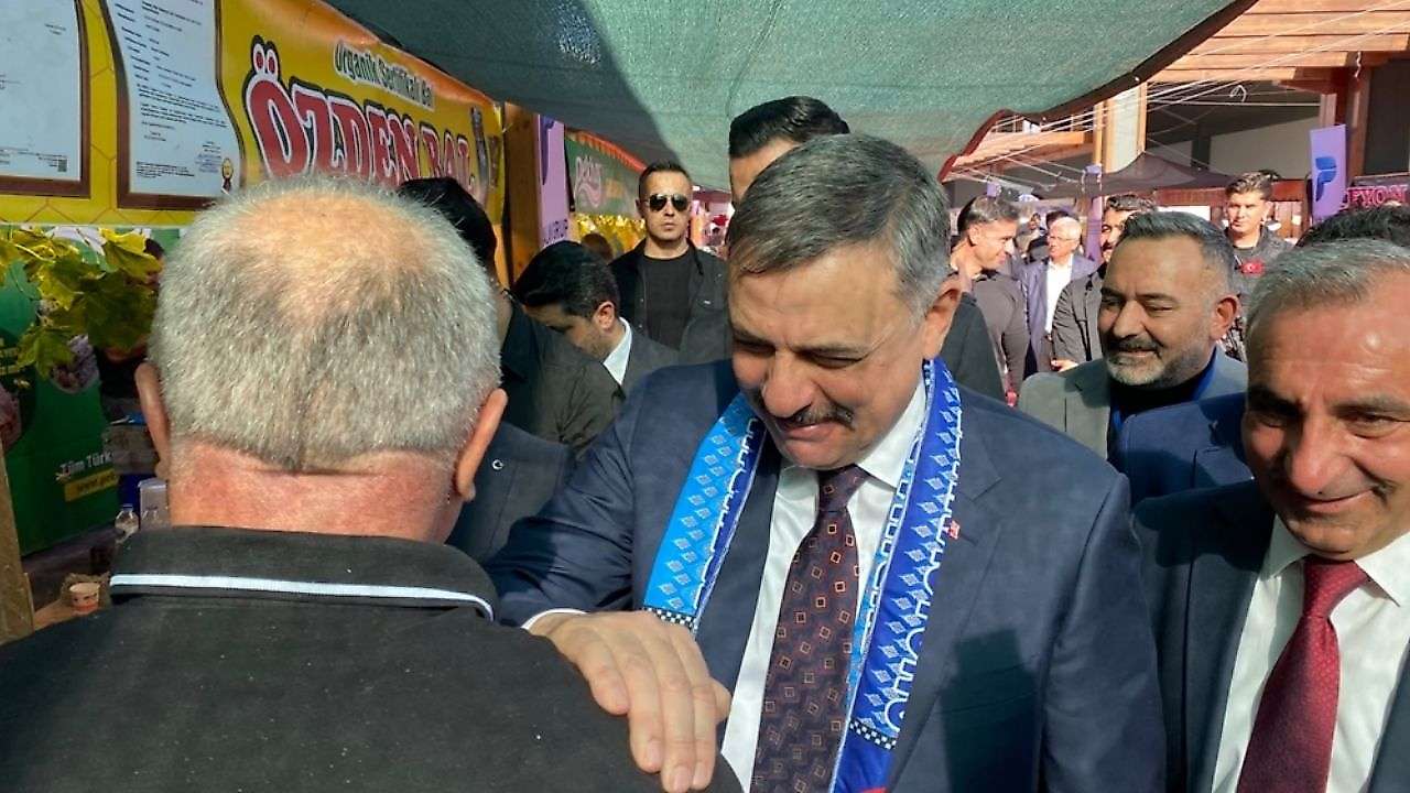 Konyalı Bakan, Erzurum Tanıtım Günleri'nde