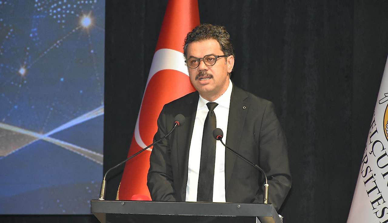 Selçuk Üniversitesinde yapay zeka rüzgarı esti