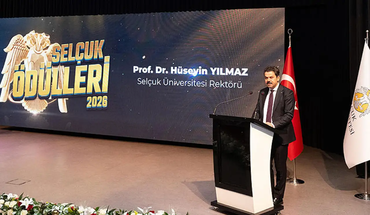 Selçuk Üniversitesi'nde başarılı isimler ödüllendirildi