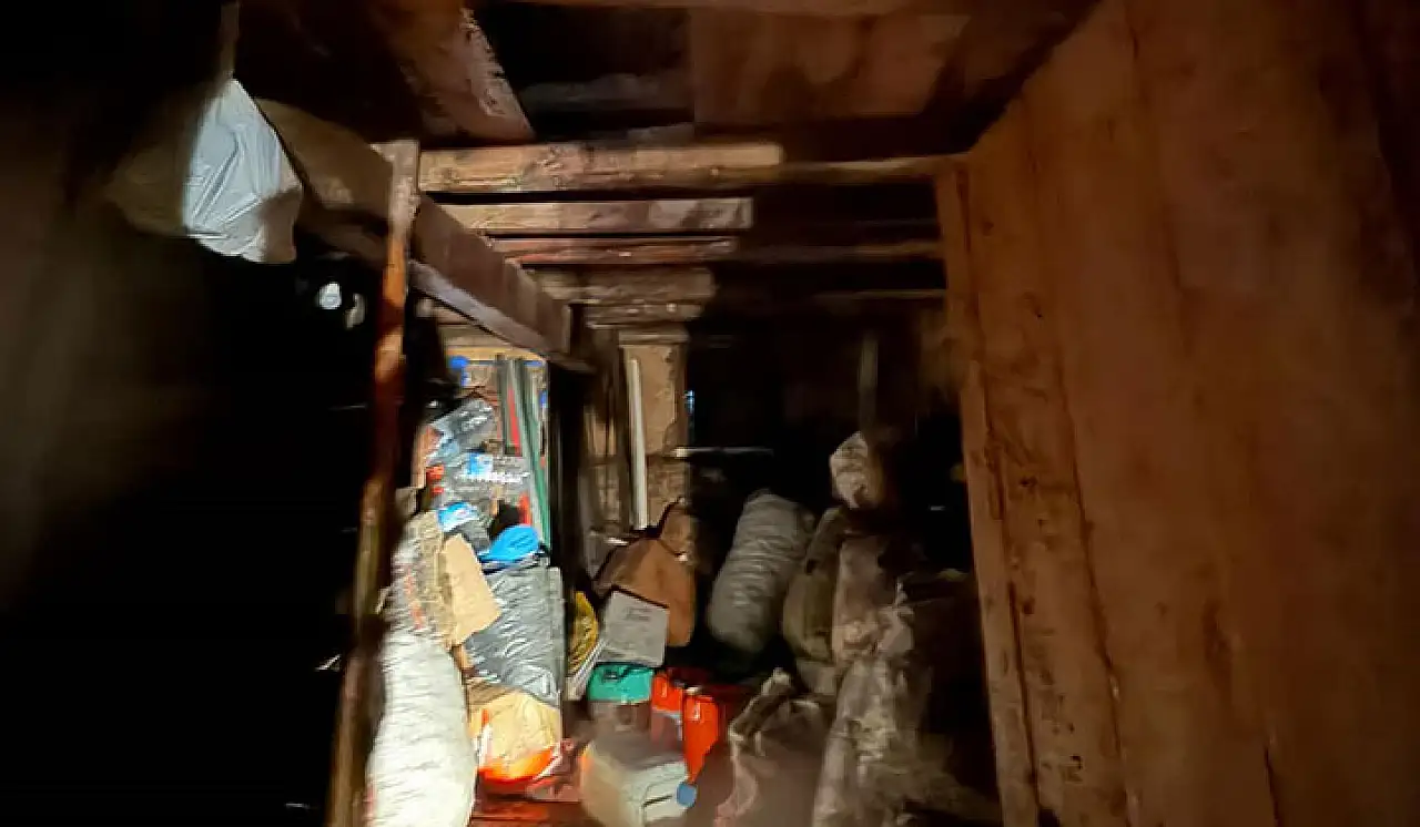 Konya'da korkutan yangın: Depo ve garaj küle döndü