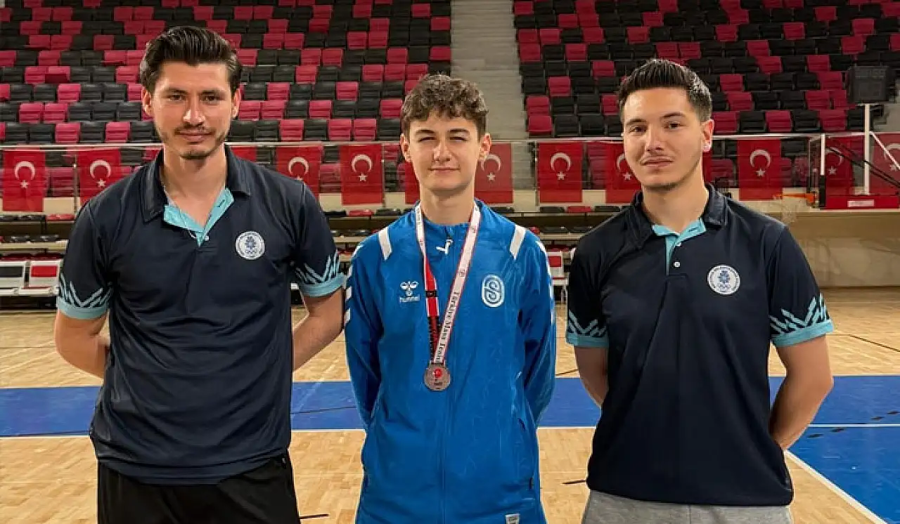 Konyalı sporcu, Türkiye ikincisi oldu! Milli formayı kaptı