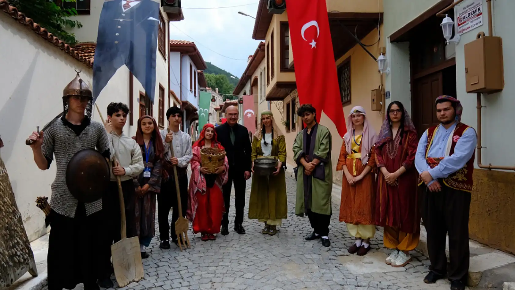 Konya'da göz kamaştıran festivalden renkli anlar