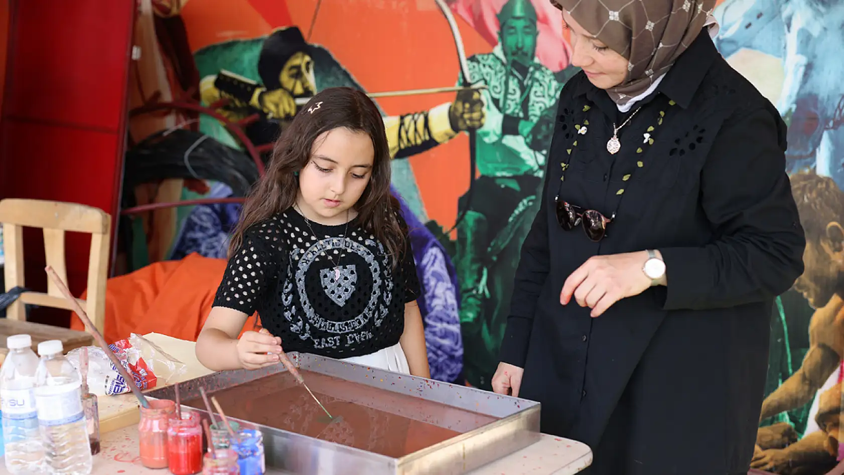 Konya'da festival coşkusu: Mukaddes Emanetler ziyarete açıldı
