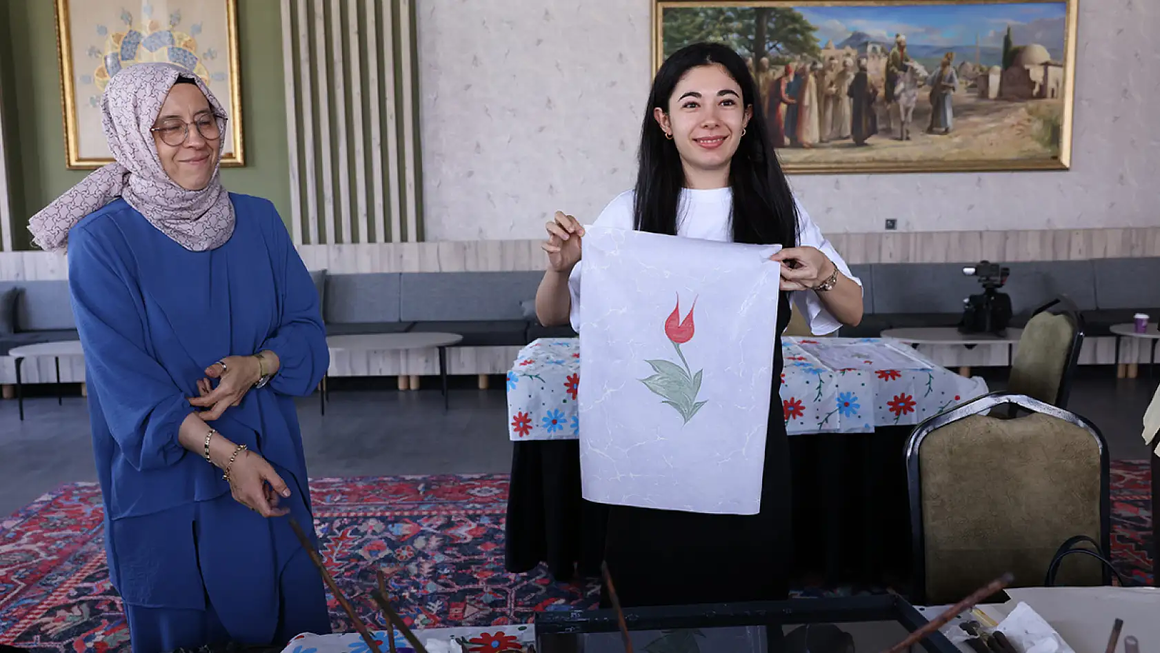 Konya'da festival coşkusu: Mukaddes Emanetler ziyarete açıldı
