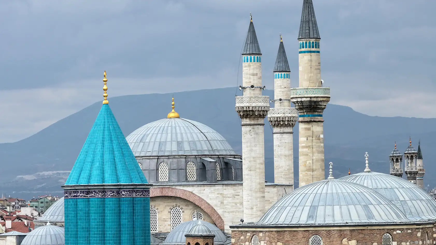 Mevlana'nın eski el yazmaları güvende: Konya'da işte böyle korunuyor