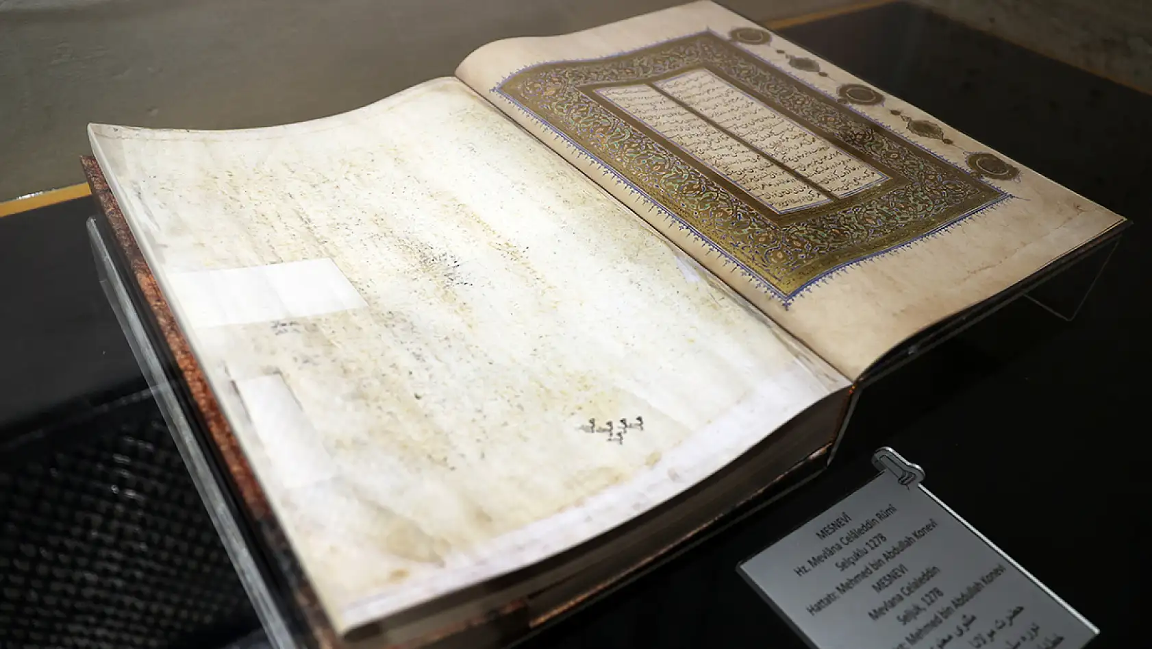 Mevlana'nın eski el yazmaları güvende: Konya'da işte böyle korunuyor