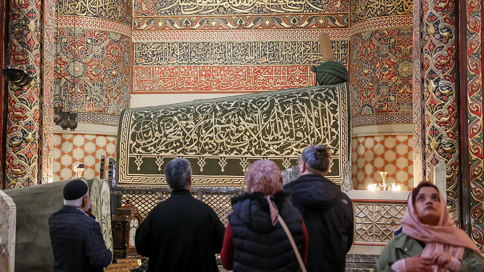 Mevlana'nın eski el yazmaları güvende: Konya'da işte böyle korunuyor