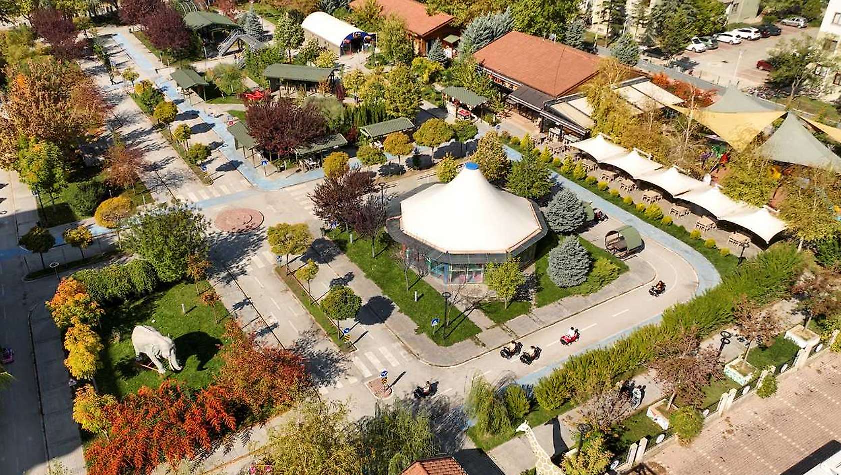 Konya'da minikler trafik kurallarını uygulayarak öğreniyor