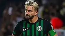 Caner Erkin, futbola veda etti