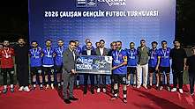 Konya'da futbol şöleni: Rekabet ve dostluk bir arada yaşandı