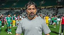Konyaspor'un teknik patronu Palut: Destek beni duygulandırdı