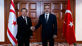 Bakan Fidan, KKTC Başbakanı Üstel ile görüştü