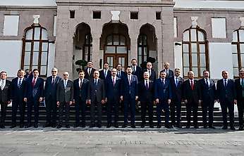 Bakan Kurum'dan Konya'nın projelerine yakın takip