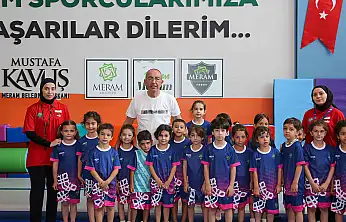 Başkan Kavuş çocukların spor heyecanına ortak oldu
