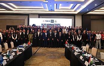 Dünyanın farklı ülkelerinden itfaiyeciler Konya'da