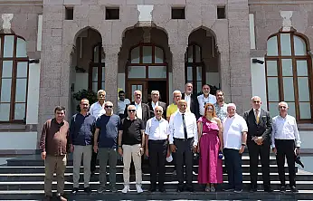 İzmir'den geldiler Konya'ya hayran kaldılar : 'Şehircilikte kendini aşmış'