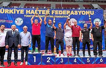 Karatay Belediyesporlu haltercilerden çifte başarı