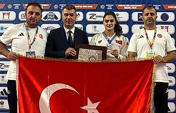 Konya Büyükşehir'in gururu Sinem Oruç'tan bir başarı daha