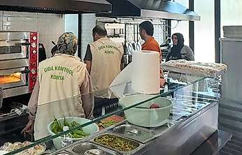 Konya'da gıda denetimleri sürüyor: İşletmeler tek tek kontrol edildi