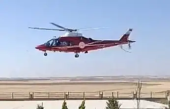 Konya'da hava ambulansı rahatsızlanan hastanın yardımına yetişti