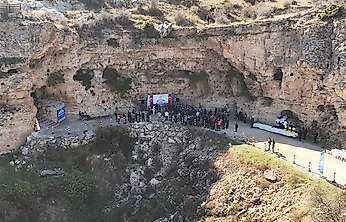 Konya'da mağarada olgunlaşan peynirlerin hasadı yapıldı