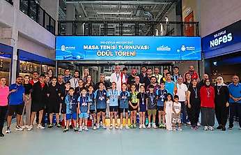 Konya'da masa tenisi maratonu sona erdi