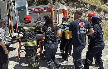 Konya'da talihsiz kaza: Kiraz toplarken su kanalına düştü