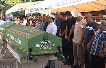 Konya'daki feci kazada hayatını kaybeden çift yan yana defnedildi