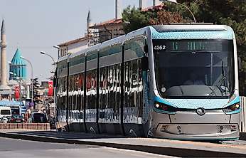 Konya'daki tramvay seferlerine fırtına engeli