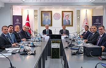 Konya ve Karaman valileri kalkınma için buluştu