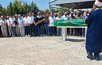 Konya yolundaki feci kazada hayatını kaybeden çocuk defnedildi