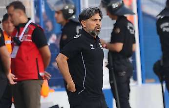 Konyaspor'da Palut : Eleştirilere en sertine kadar açığım