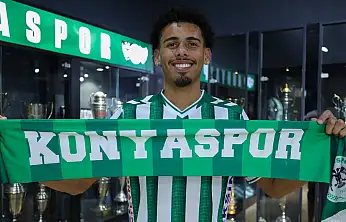 Konyaspor'un Brezilyalı stoperi imzayı attı