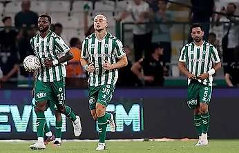 Konyaspor'un Fenerbahçe karşısındaki 11'i açıklandı