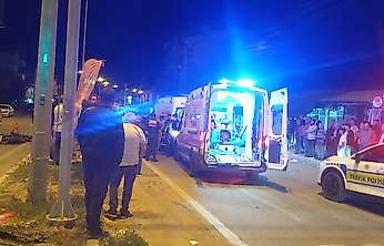 Konya'da korkutan kaza! Otomobil ile motosiklet çarpıştı